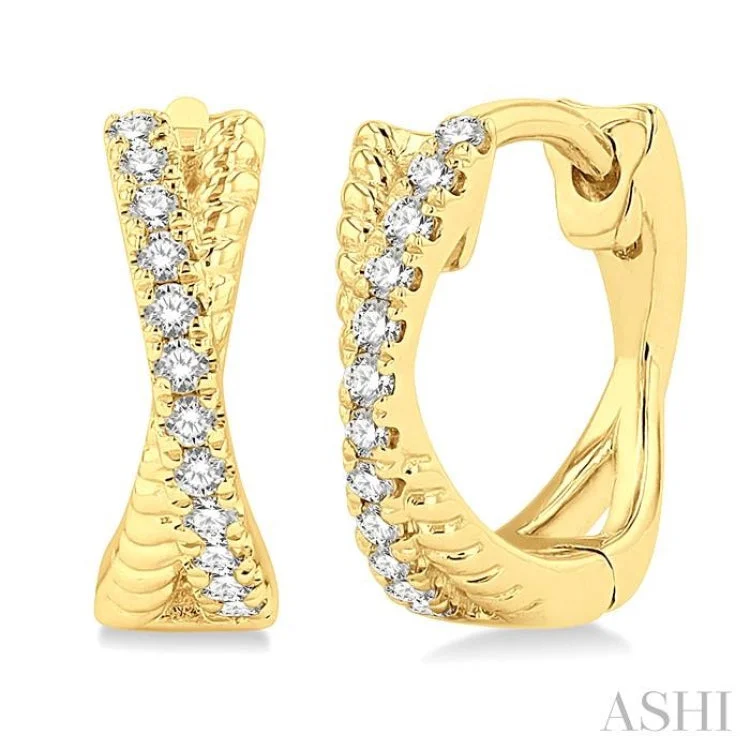 Women’s round hoop earrings-1/6 ctw Petite Crisscross Rope and Round Cut Diamond Fashion Huggies in 10K Yellow Gold