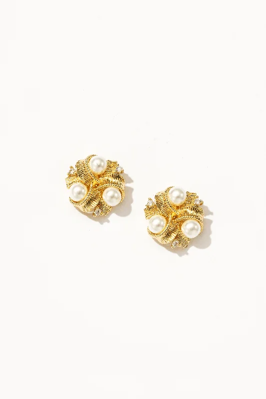 Women’s funky earrings-Pearl Swirl Stud Earrings