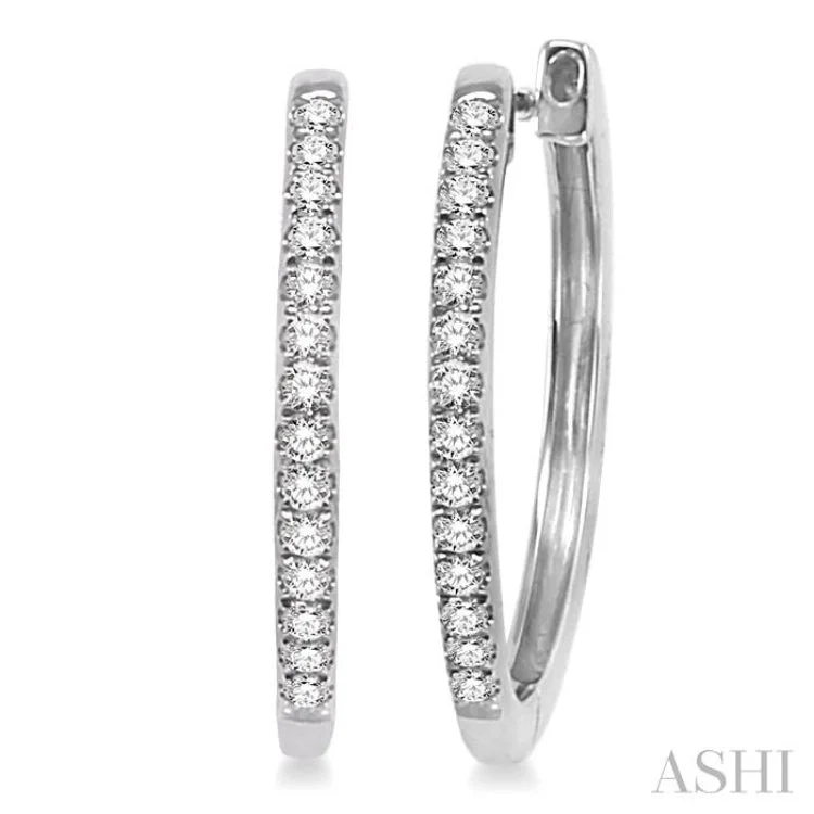 Women’s hoop earrings for weddings-1/4 Ctw Round Cut Diamond Hoop Earrings in 10K White Gold