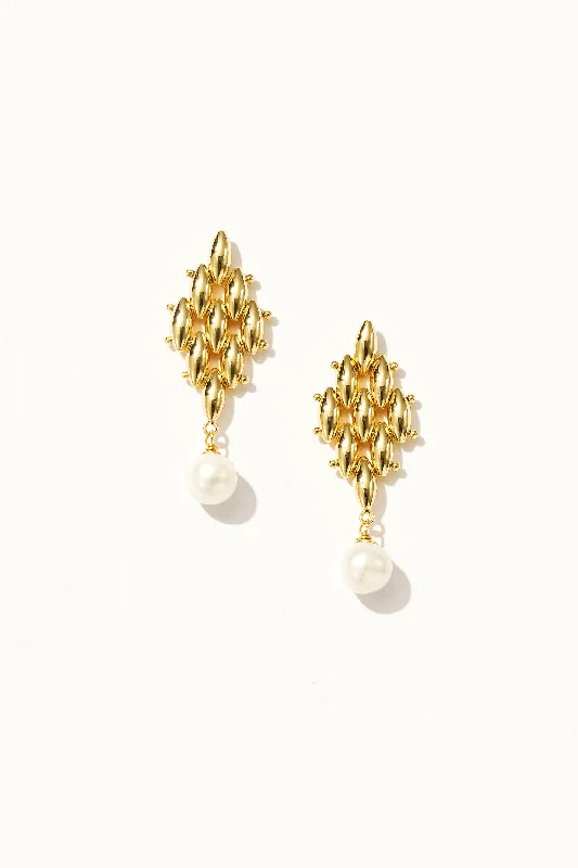 Women’s hoop gold earrings-Golden Weave Pearl Drop Earrings