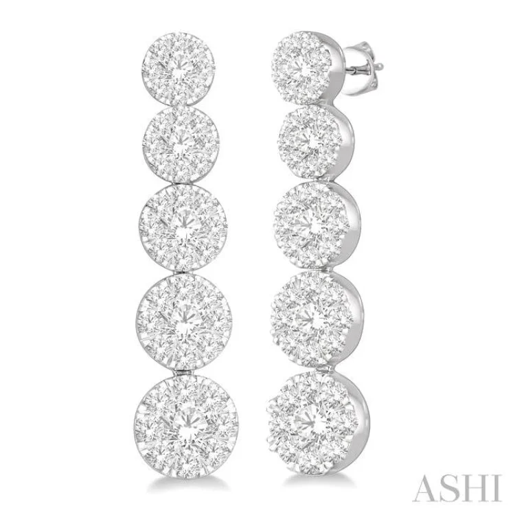 Women’s sparkling earrings-1 1/6 Ctw Lovebright Round Cut Diamond Earrings in 14K White Gold