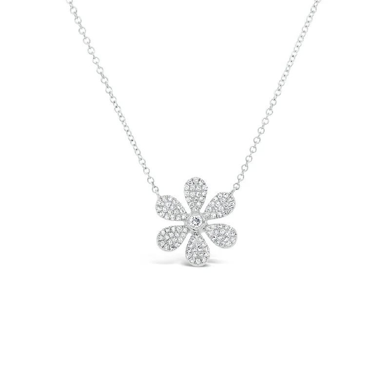 Women’s zodiac necklaces-Pave Diamond Large Daisy Pendant Necklace