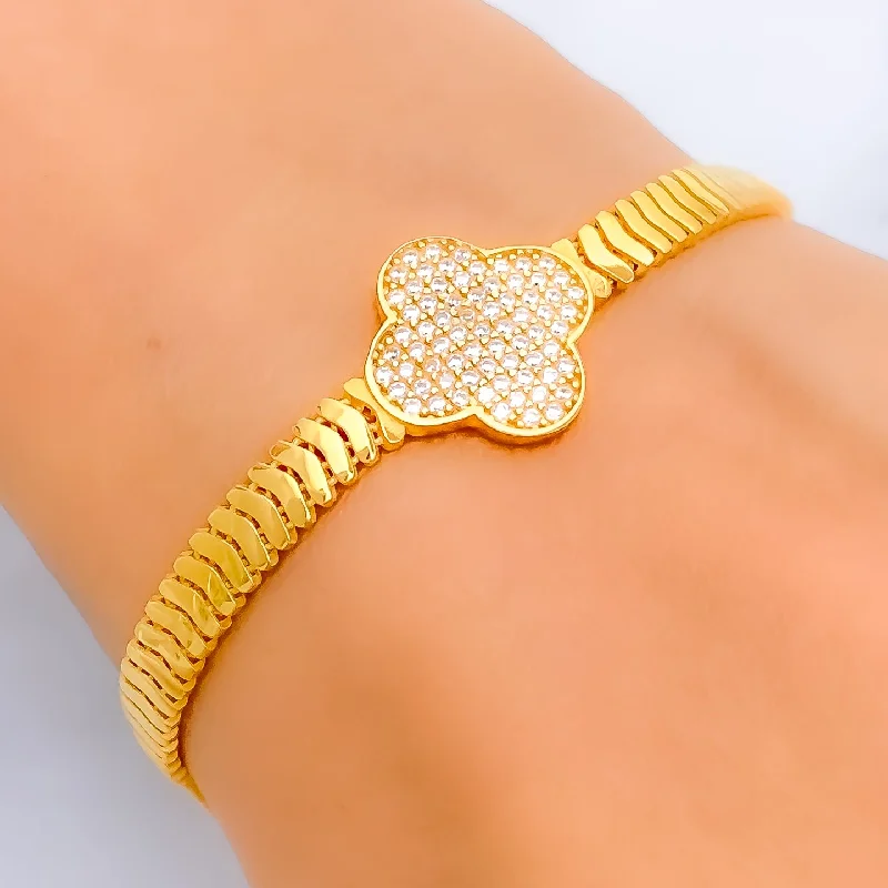 Women’s sparkling tennis bracelets-Lustrous Trendy 22k Gold Bracelet