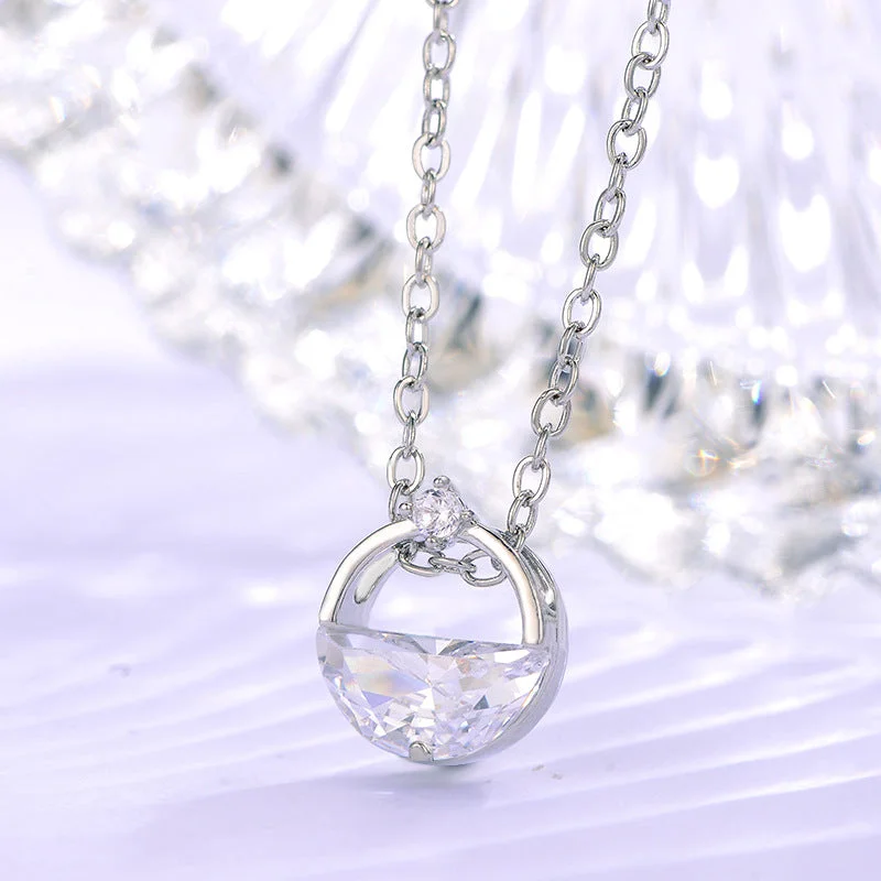 0018# Clear Spring Necklace