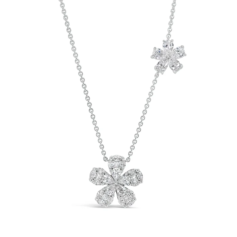 Women’s statement pearl necklaces-Mixed Cut Diamond Flower Necklace