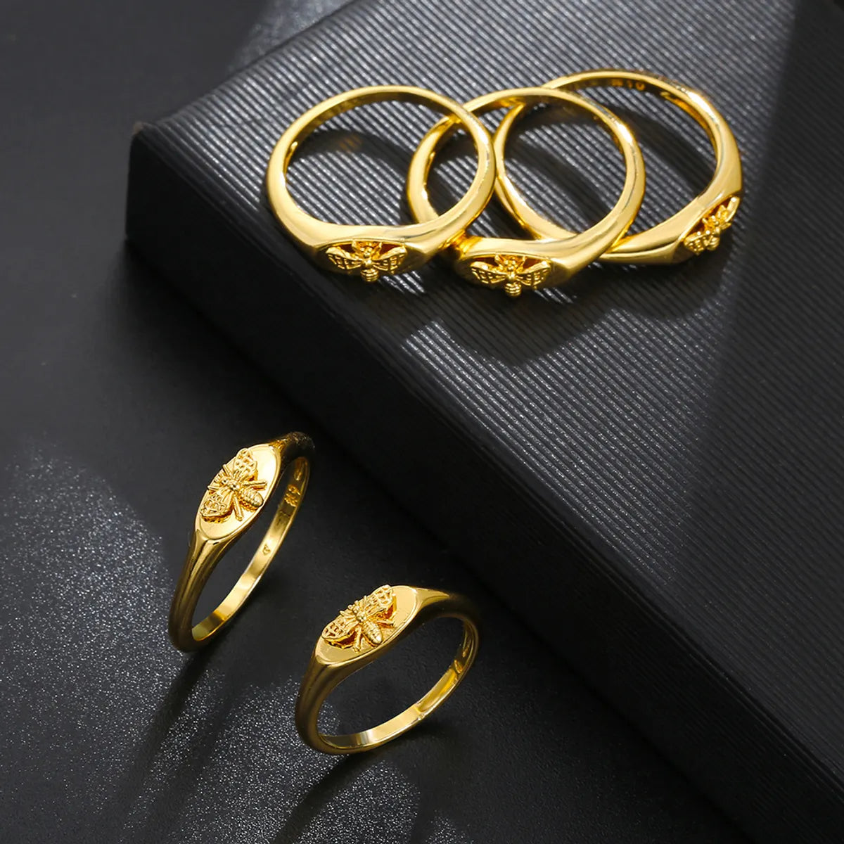 Women’s heart-shaped rings-Elegant Bee Copper Plating Gold Plated Rings