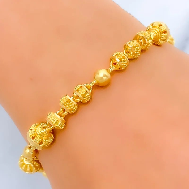 Women’s vintage bracelets-Dazzling Orb 22k Gold Bracelet