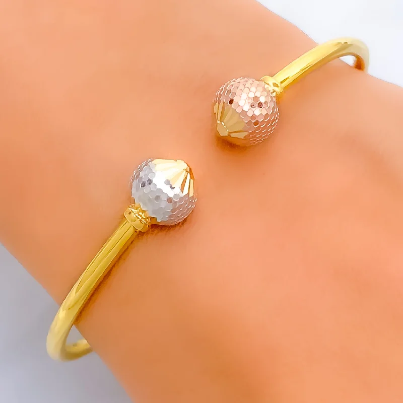 Women’s stylish bracelets-Trendy Dynamic 22k Gold Bangle Bracelet