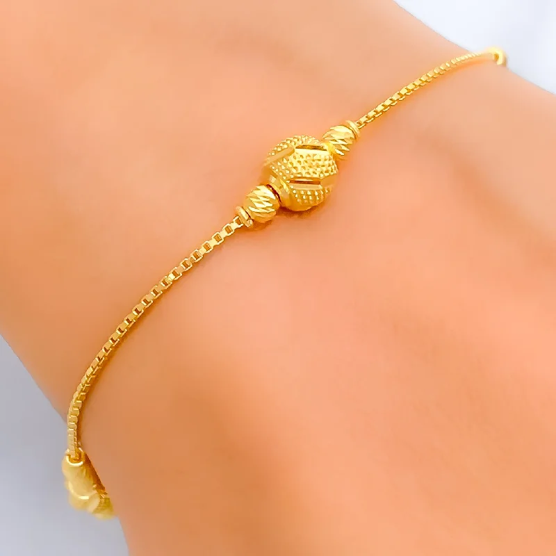 Women’s classic chain bracelets-Minimalist Radiant 22k Gold Bracelet