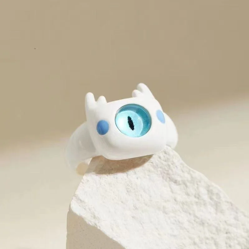 White One-Eyed Ring