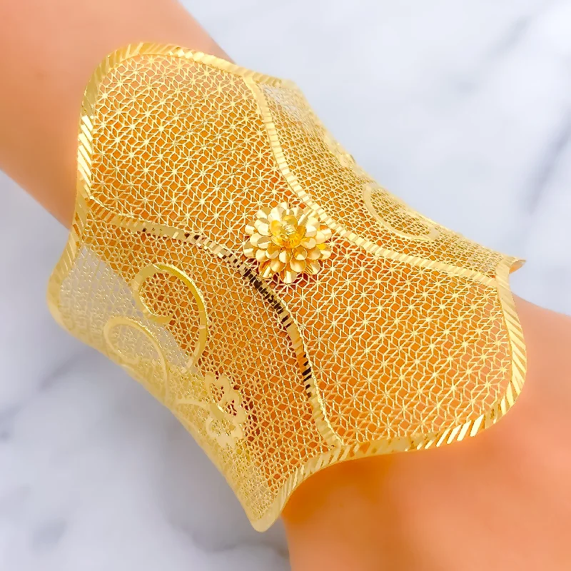 Women’s leather cuff bracelets-Exquisite Charming 21K Gold Bangle Bracelet