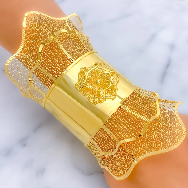 Women’s vintage charm bracelets-Royal Lustrous 21K Gold Netted Flower Bangle Bracelet