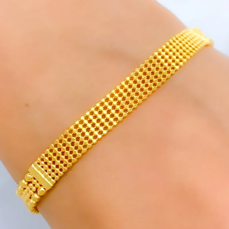 Women’s stacked bangles-Ritzy Flat Chain Bracelet