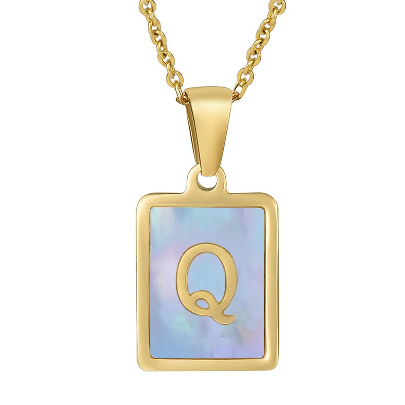 Gold Q (Including Chain)