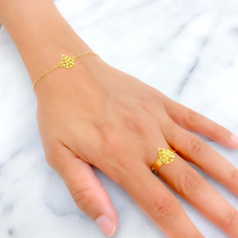 Women’s adjustable bracelets-Refined Glamorous 21k Gold Drop Shaped Bracelet W / Matching Ring