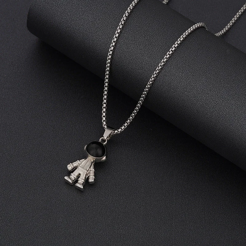 Small Oil Dripping Spaceman Titanium Steel Necklace 70cm