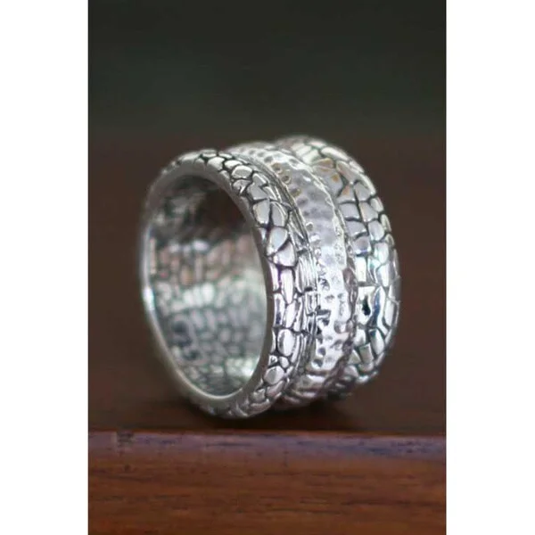 Women’s heirloom rings-Handmade Sterling Silver Men's 'Cobbled Paths' Ring (Indonesia)